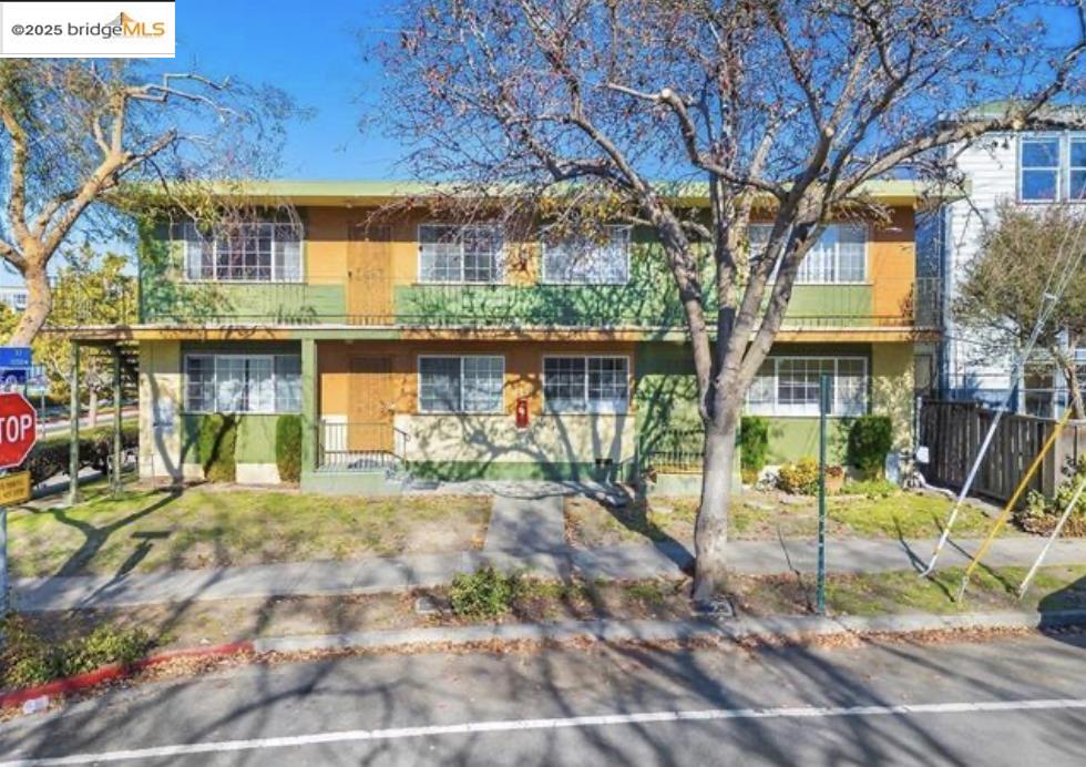 Detail Gallery Image 2 of 26 For 1298 63rd St, Emeryville,  CA 94608 - – Beds | – Baths