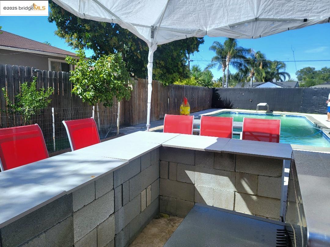 Detail Gallery Image 17 of 17 For 2301 Beasley Ave, Antioch,  CA 94509 - 3 Beds | 1 Baths