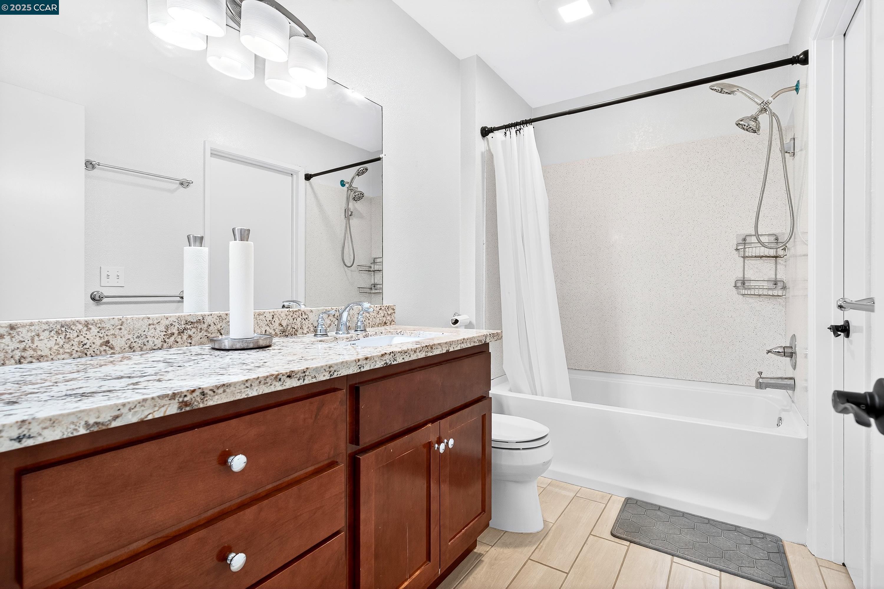 Detail Gallery Image 26 of 45 For 218 Apollo #4,  Hercules,  CA 94547 - 2 Beds | 1/1 Baths