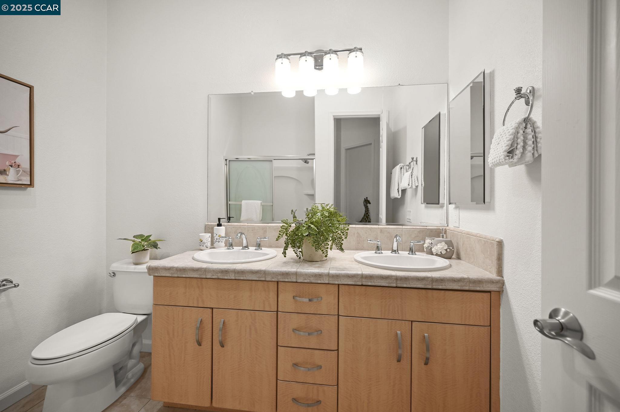 Detail Gallery Image 22 of 40 For 6566 Sierra Ln, Dublin,  CA 94568 - 3 Beds | 2/1 Baths
