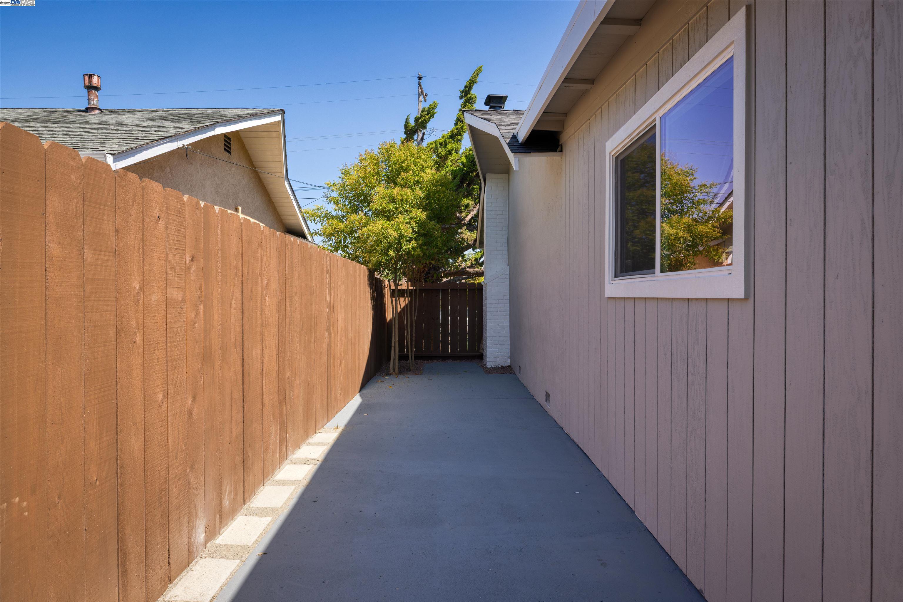 Detail Gallery Image 26 of 35 For 4152 Converse St, Fremont,  CA 94538 - 3 Beds | 2 Baths