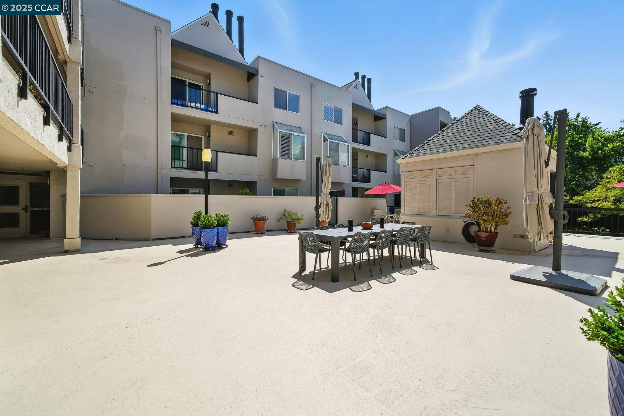 Photo #27: 41109598 Listing: Photo #27