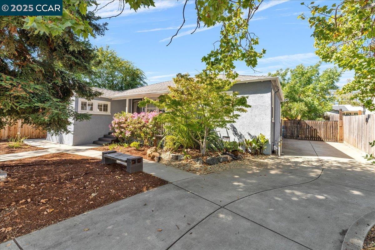 Detail Gallery Image 2 of 31 For 140 Clay St, Vallejo,  CA 94591 - 3 Beds | 1 Baths