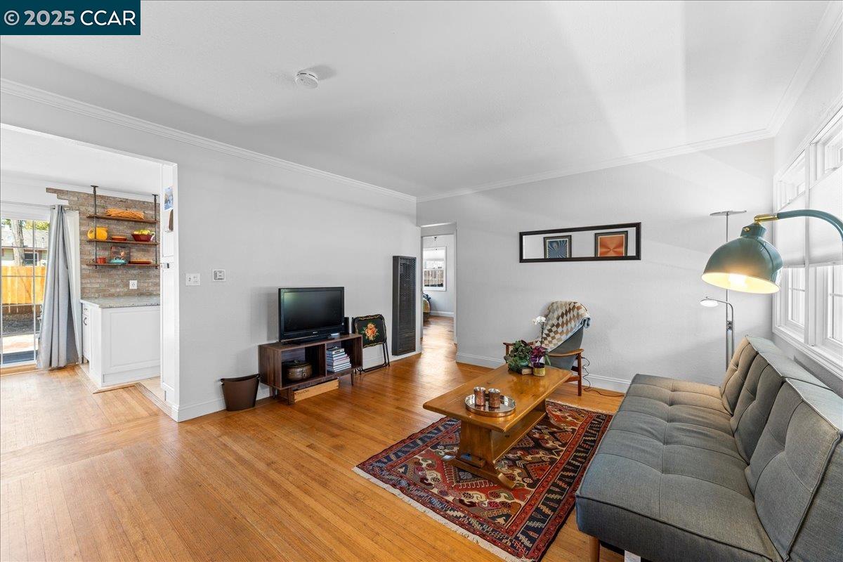 Detail Gallery Image 12 of 31 For 140 Clay St, Vallejo,  CA 94591 - 3 Beds | 1 Baths