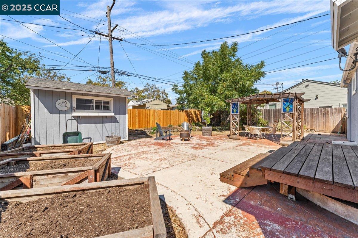 Detail Gallery Image 27 of 31 For 140 Clay St, Vallejo,  CA 94591 - 3 Beds | 1 Baths