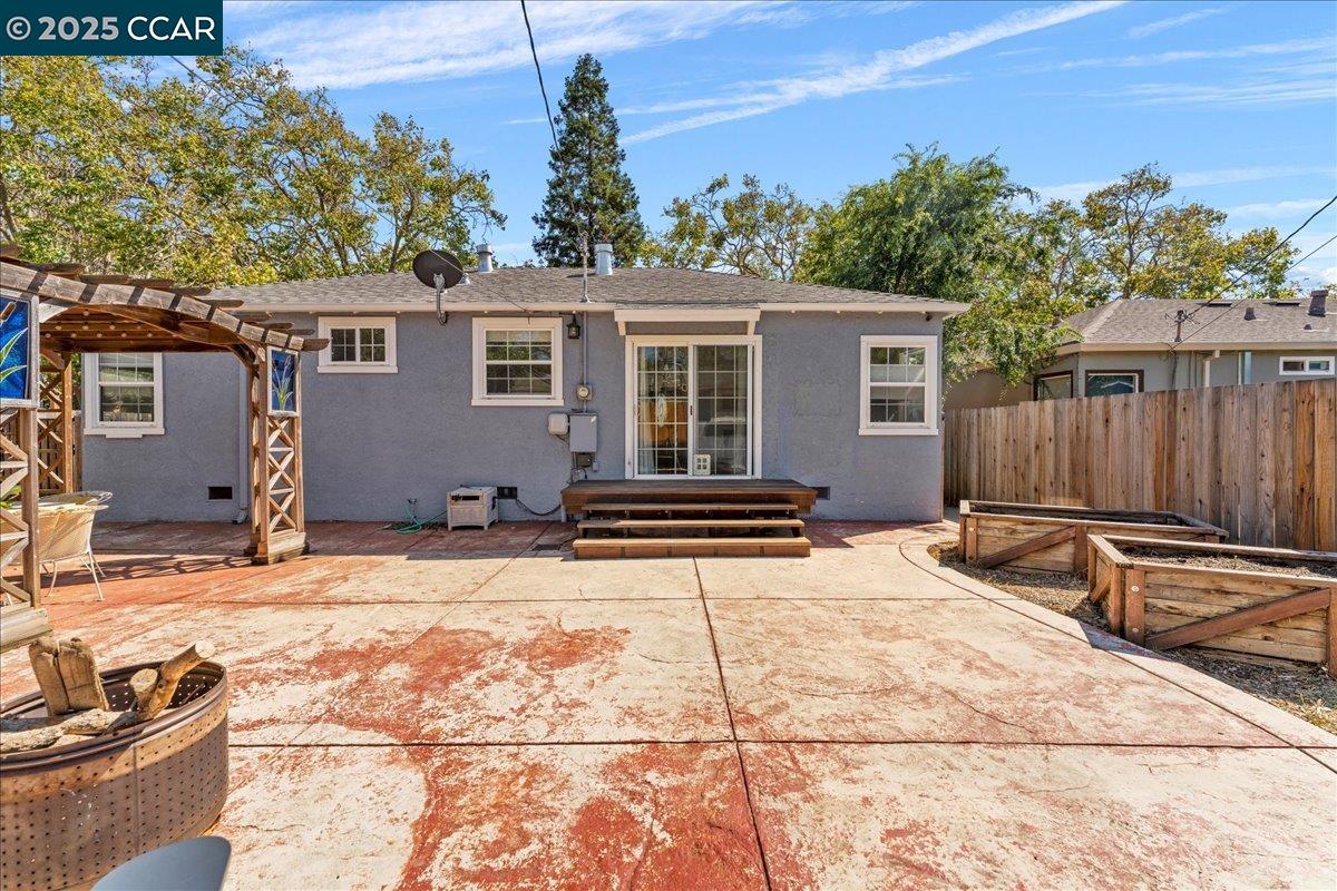 Detail Gallery Image 29 of 31 For 140 Clay St, Vallejo,  CA 94591 - 3 Beds | 1 Baths
