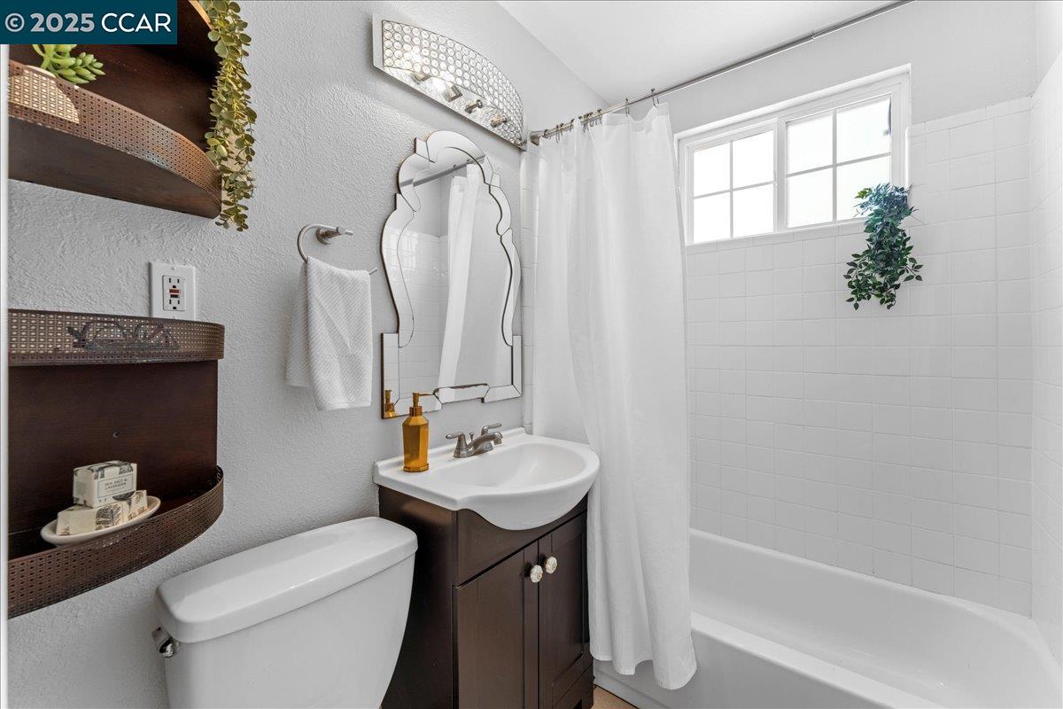 Detail Gallery Image 10 of 31 For 140 Clay St, Vallejo,  CA 94591 - 3 Beds | 1 Baths