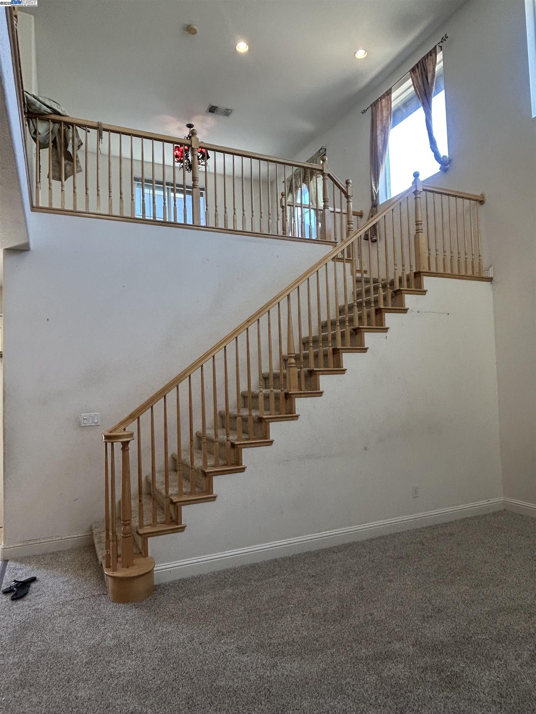 Detail Gallery Image 4 of 5 For 2472 Shorey Way, Fairfield,  CA 94533 - 4 Beds | 3 Baths