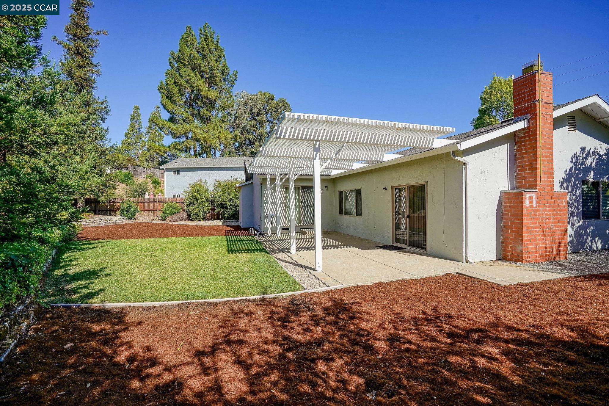 Detail Gallery Image 25 of 30 For 2162 Olympic Drive, Martinez,  CA 94553 - 4 Beds | 2 Baths