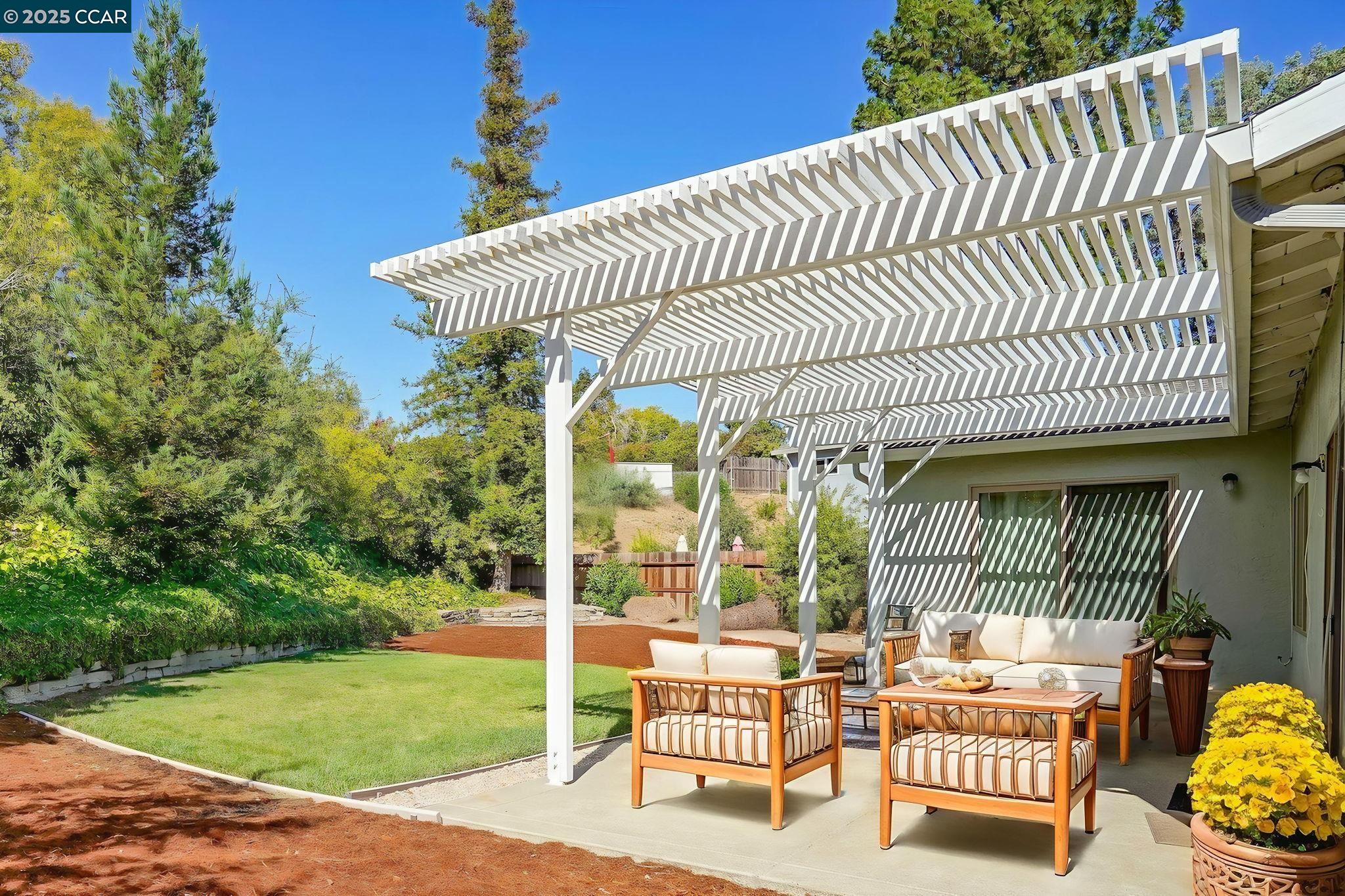 Detail Gallery Image 26 of 30 For 2162 Olympic Drive, Martinez,  CA 94553 - 4 Beds | 2 Baths