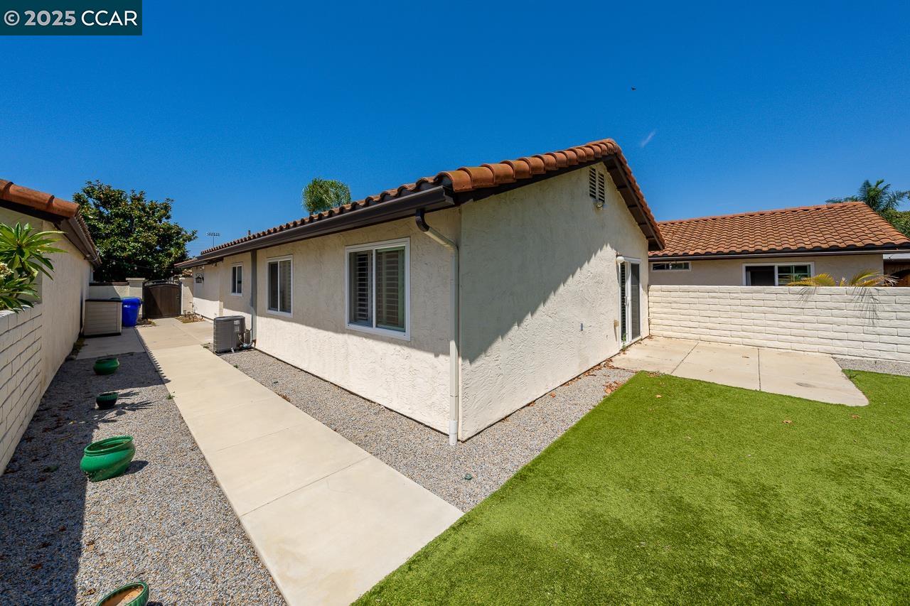 Detail Gallery Image 29 of 33 For 4773 Sequoia Pl, Oceanside,  CA 92057 - 3 Beds | 2 Baths