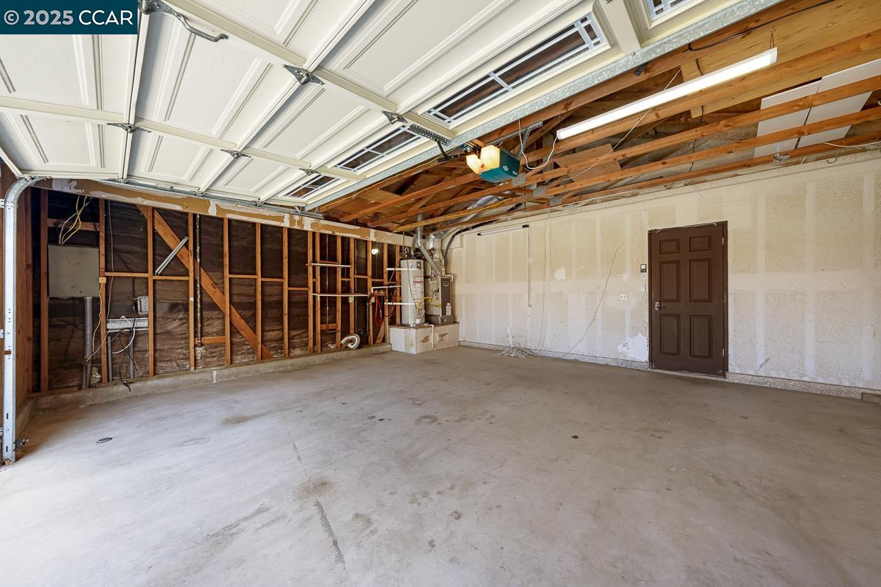 Detail Gallery Image 32 of 33 For 4773 Sequoia Pl, Oceanside,  CA 92057 - 3 Beds | 2 Baths