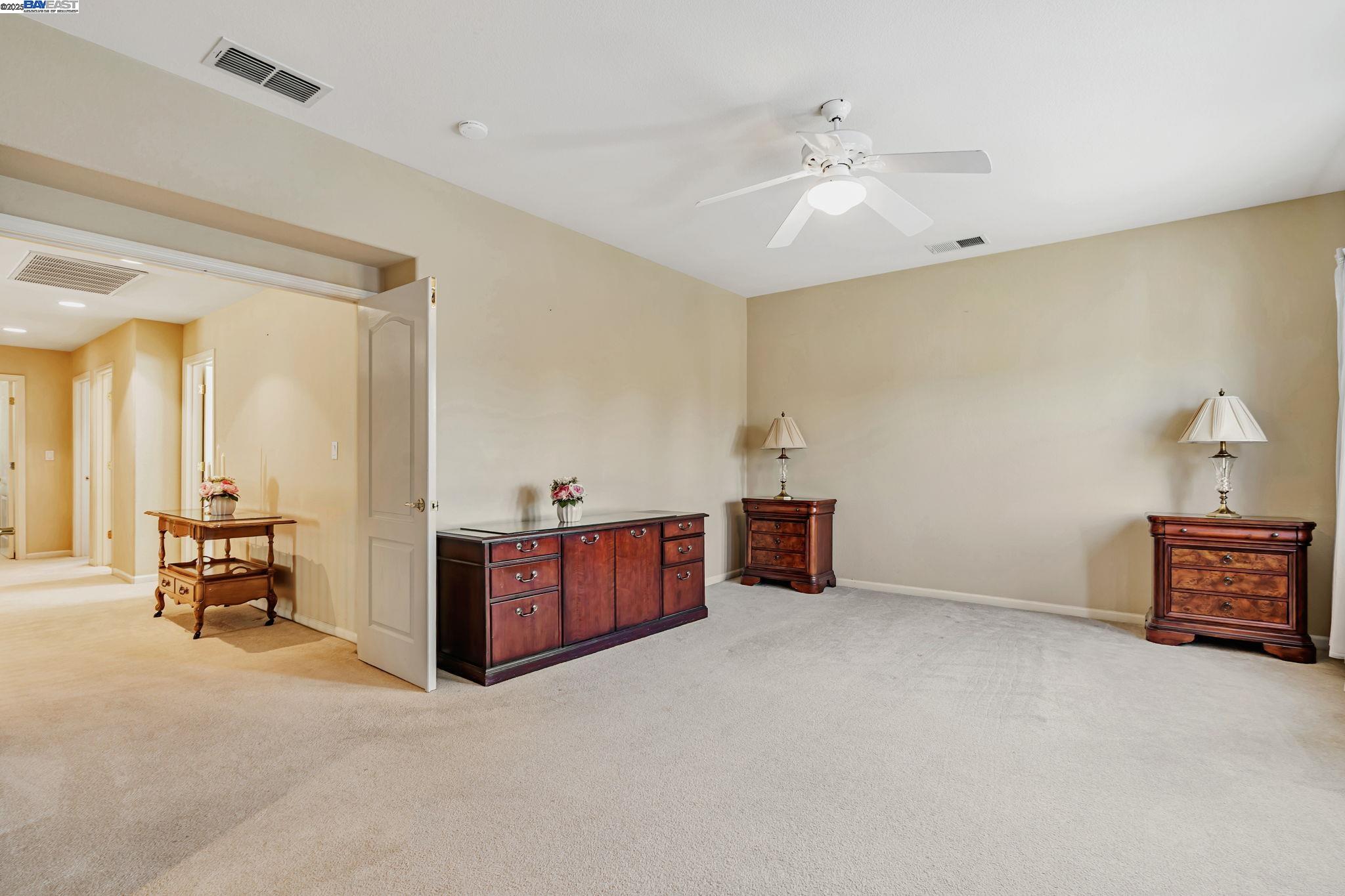 Detail Gallery Image 20 of 47 For 2036 Tupelo Way, Antioch,  CA 94509-9366 - 5 Beds | 3 Baths