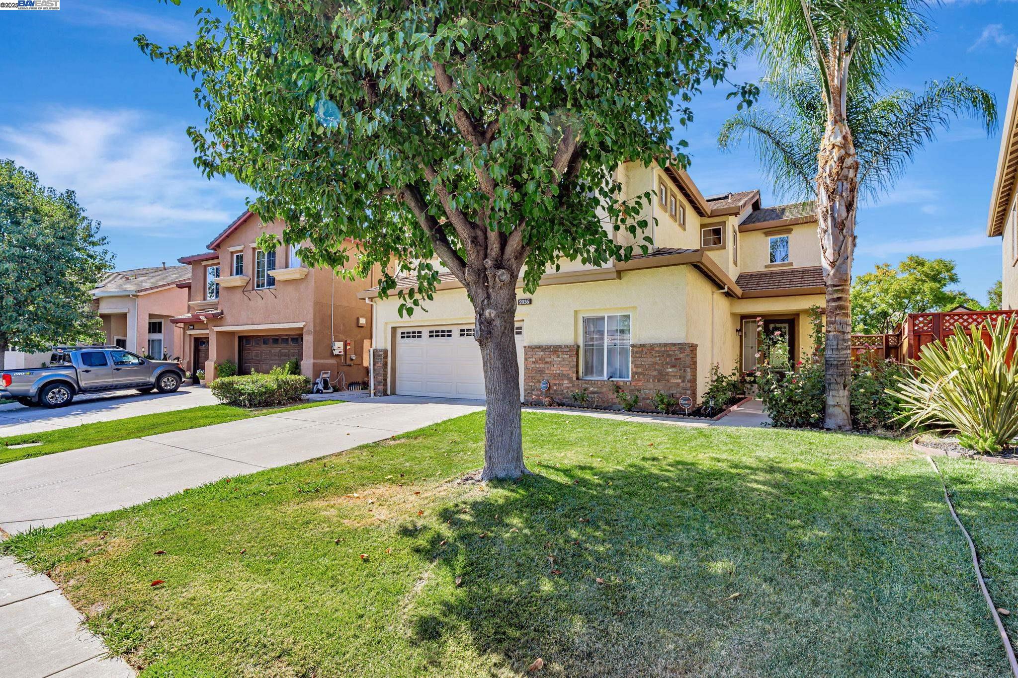Detail Gallery Image 4 of 47 For 2036 Tupelo Way, Antioch,  CA 94509-9366 - 5 Beds | 3 Baths