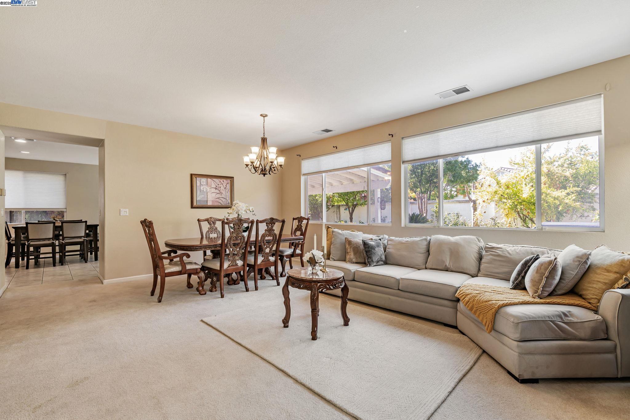 Detail Gallery Image 39 of 47 For 2036 Tupelo Way, Antioch,  CA 94509-9366 - 5 Beds | 3 Baths