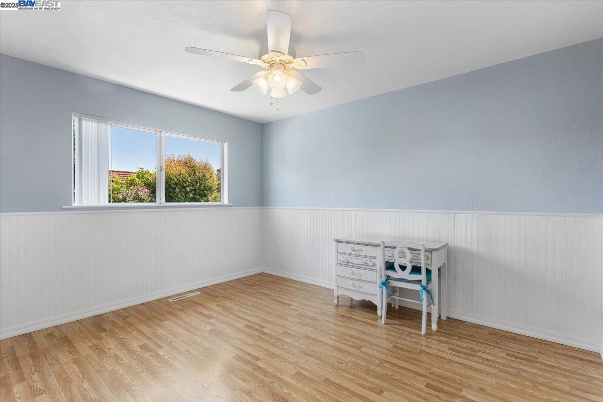 Detail Gallery Image 24 of 45 For 19306 Vaughn Ave, Castro Valley,  CA 94546 - 3 Beds | 2 Baths