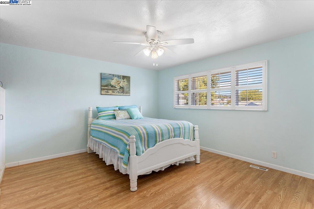 Detail Gallery Image 29 of 45 For 19306 Vaughn Ave, Castro Valley,  CA 94546 - 3 Beds | 2 Baths