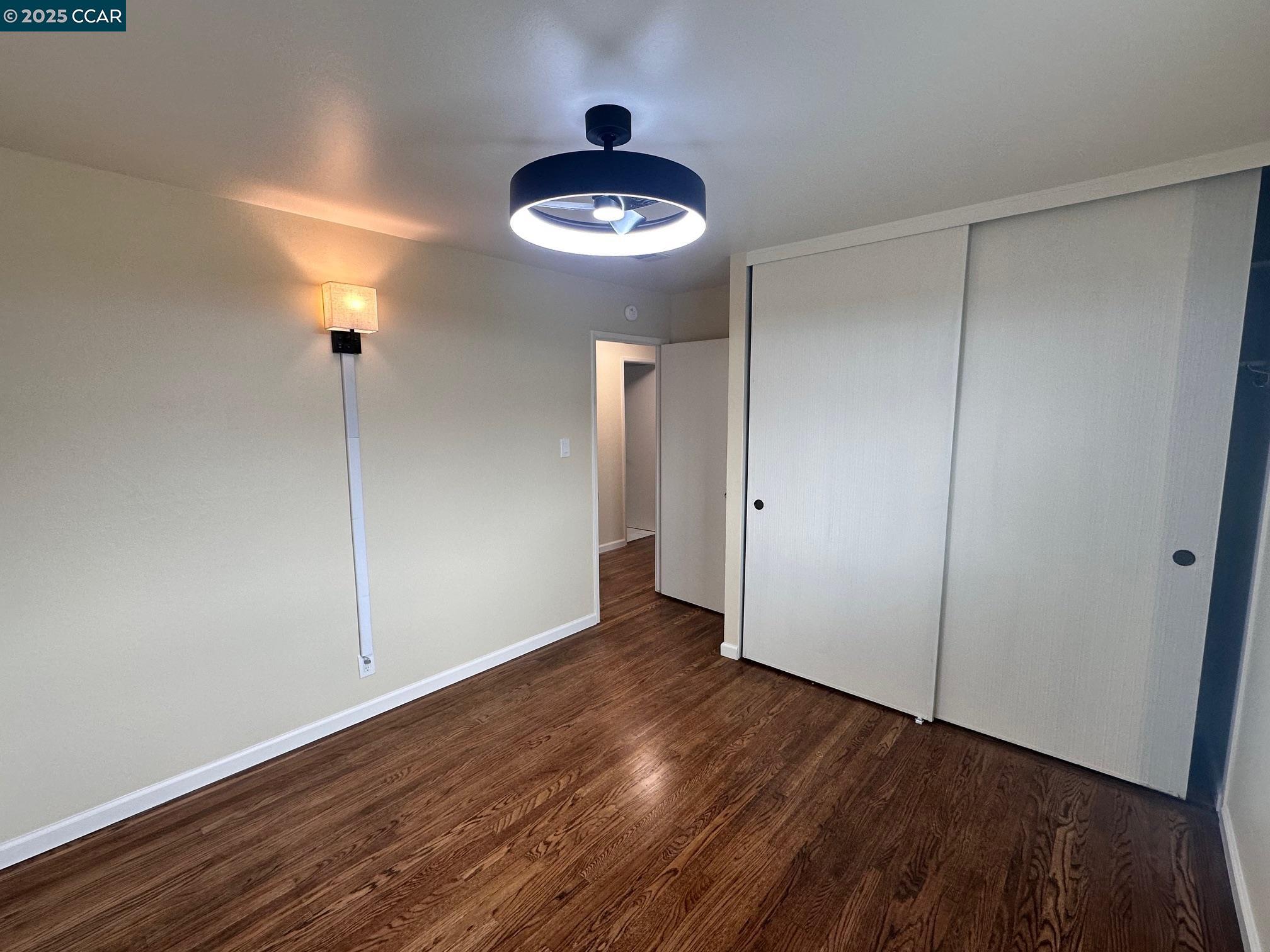 Detail Gallery Image 7 of 16 For 4301 Taft Ave, Richmond,  CA 94804-3491 - 4 Beds | 1/1 Baths