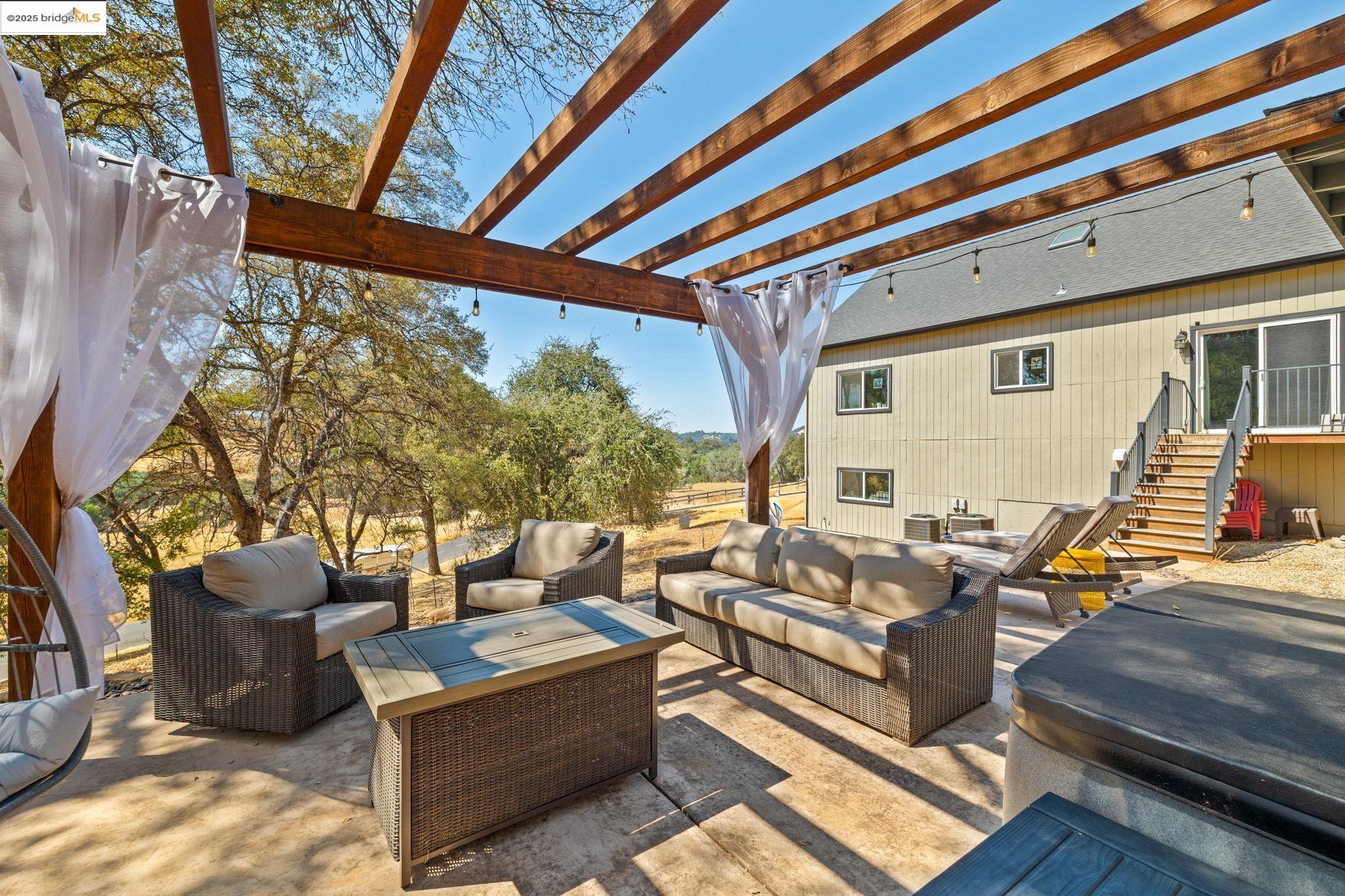 Detail Gallery Image 32 of 49 For 13225 Armistead Cir, Sonora,  CA 95370 - 3 Beds | 2/1 Baths
