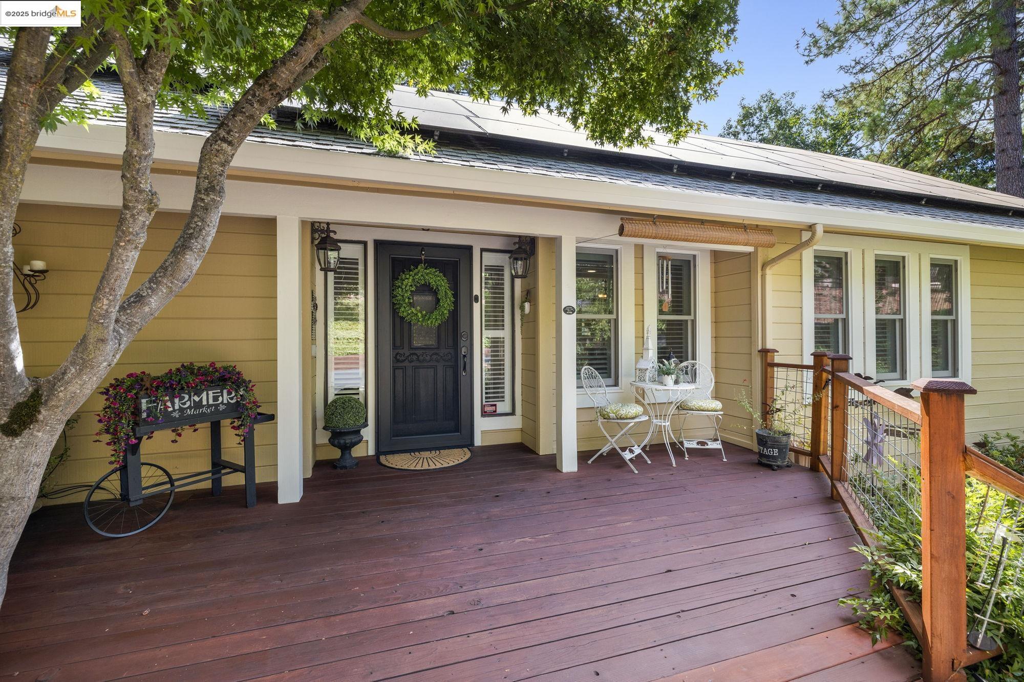 Detail Gallery Image 1 of 60 For 20581 Gerber Rd, Tuolumne,  CA 95379 - 3 Beds | 2 Baths