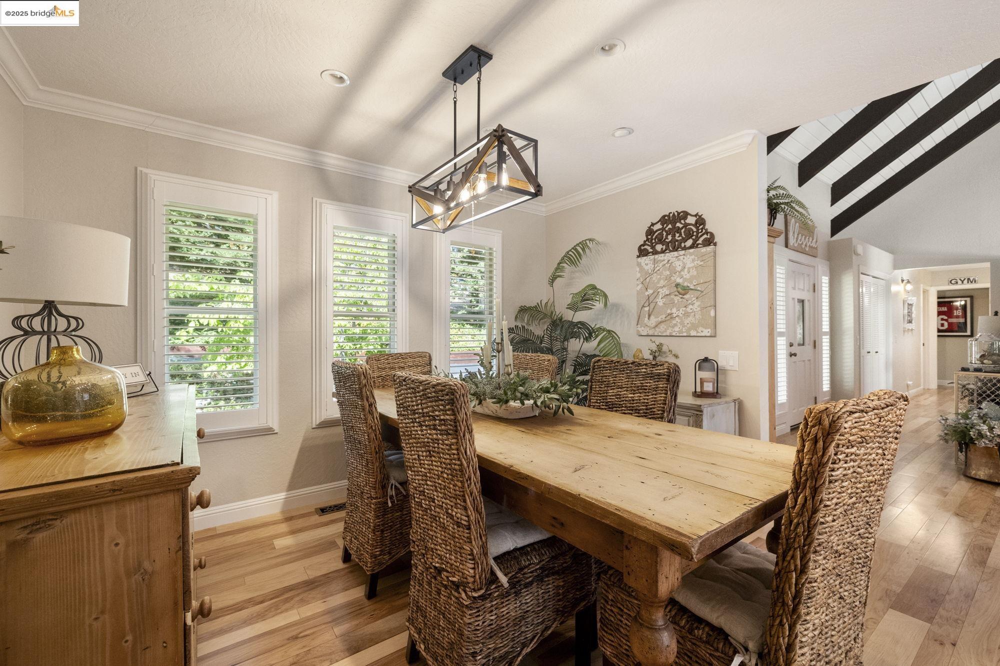 Detail Gallery Image 15 of 60 For 20581 Gerber Rd, Tuolumne,  CA 95379 - 3 Beds | 2 Baths