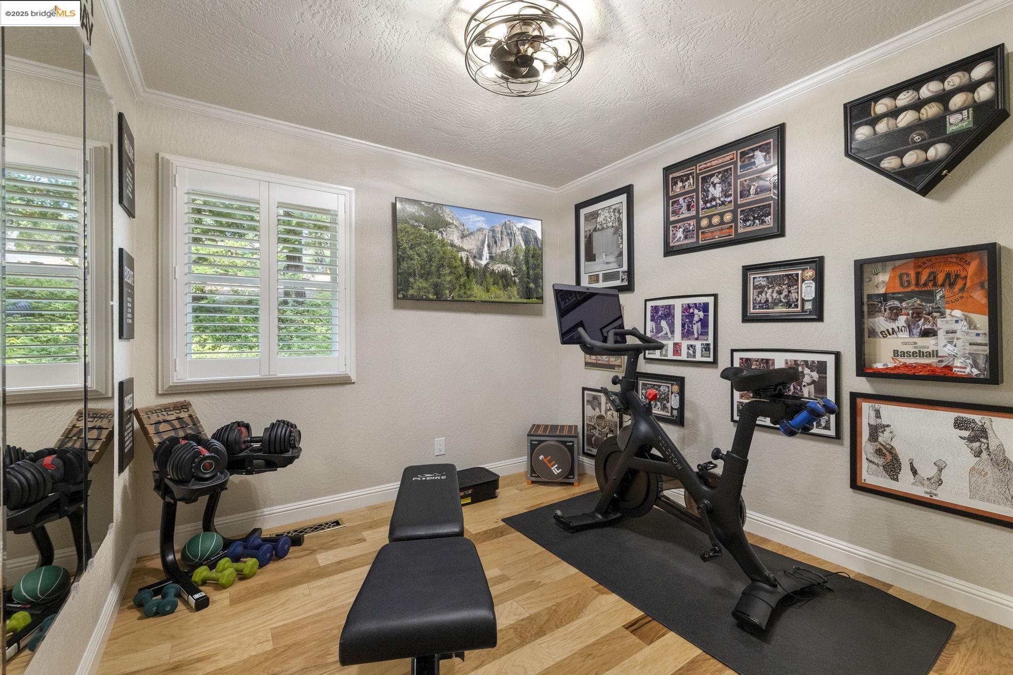Detail Gallery Image 23 of 60 For 20581 Gerber Rd, Tuolumne,  CA 95379 - 3 Beds | 2 Baths