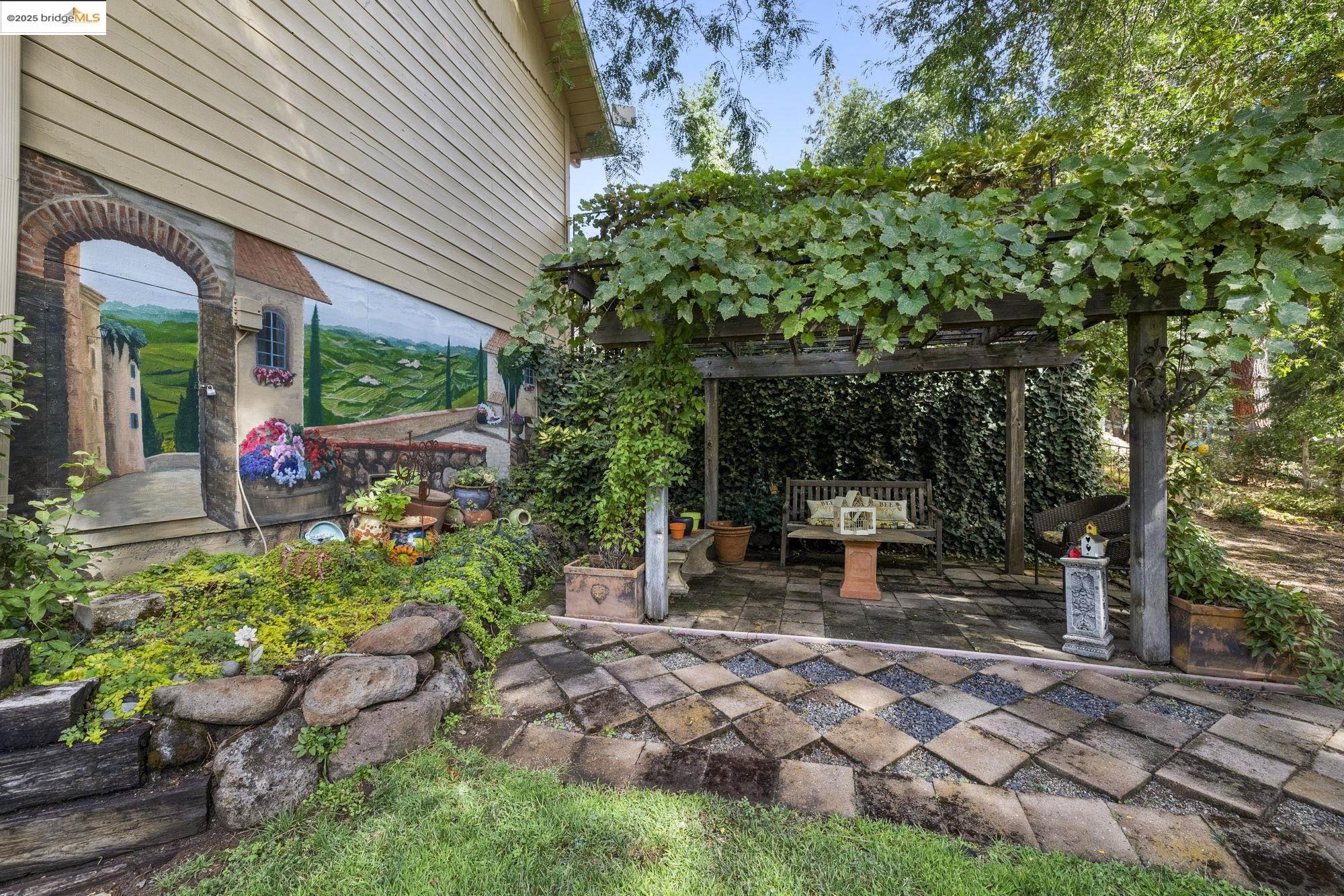 Detail Gallery Image 34 of 60 For 20581 Gerber Rd, Tuolumne,  CA 95379 - 3 Beds | 2 Baths
