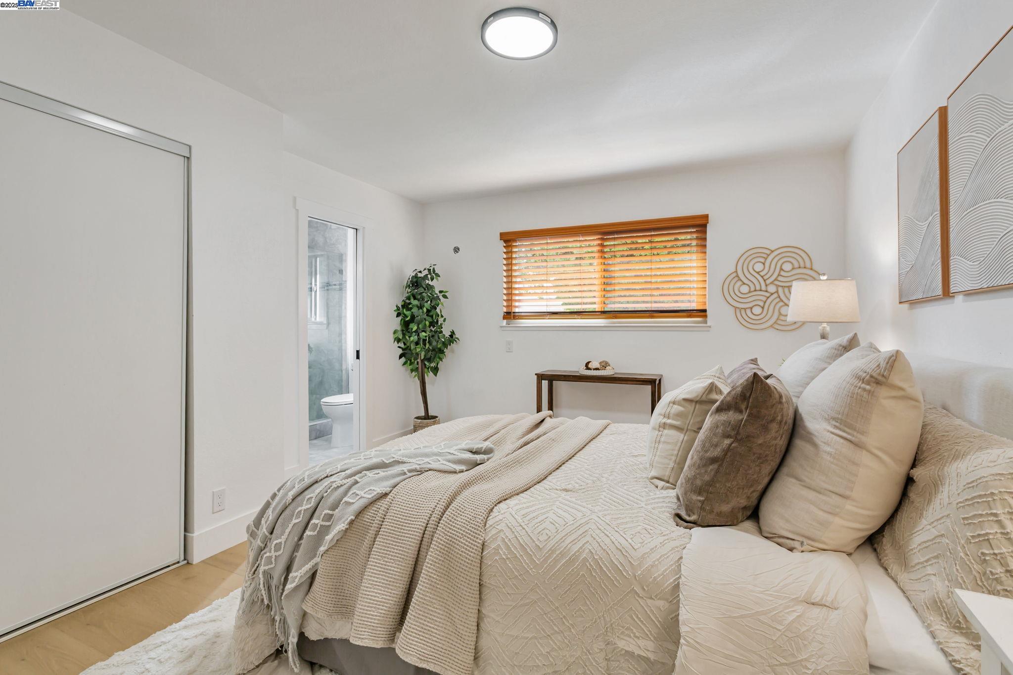 Detail Gallery Image 15 of 31 For 6976 Allegheny Dr, Dublin,  CA 94568 - 3 Beds | 2 Baths