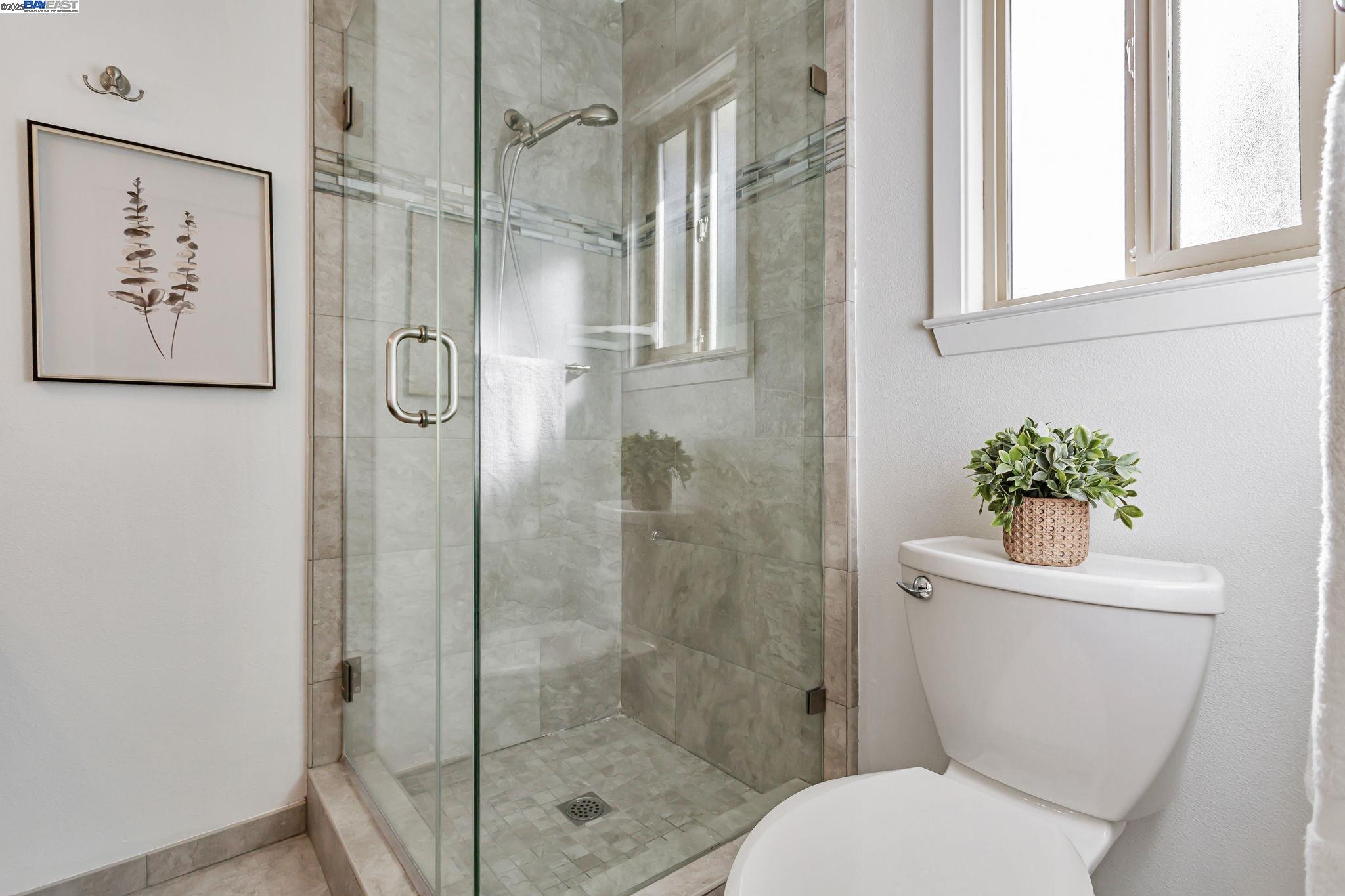 Detail Gallery Image 22 of 31 For 6976 Allegheny Dr, Dublin,  CA 94568 - 3 Beds | 2 Baths