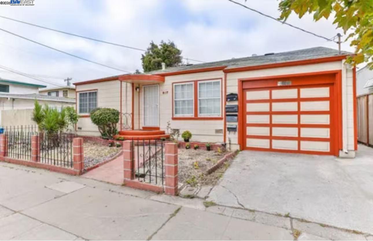 Detail Gallery Image 2 of 43 For 917 Mills Ave, San Bruno,  CA 94066-3179 - – Beds | – Baths