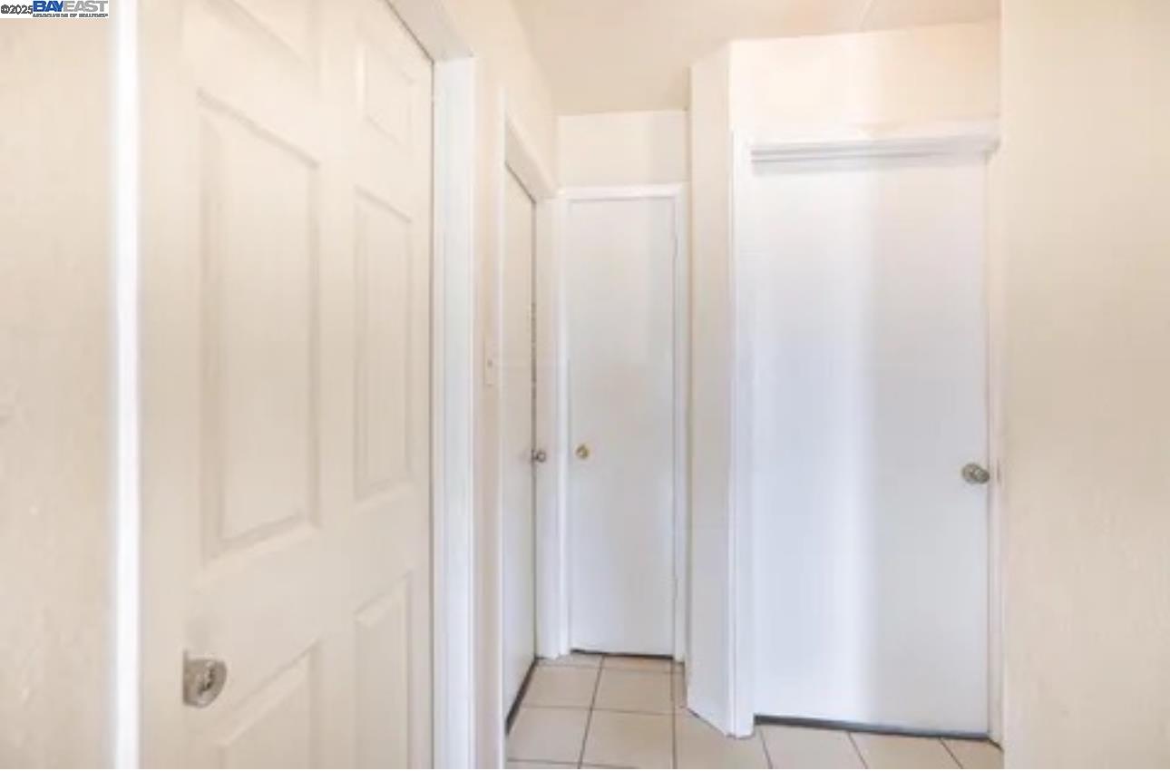 Detail Gallery Image 23 of 43 For 917 Mills Ave, San Bruno,  CA 94066-3179 - – Beds | – Baths