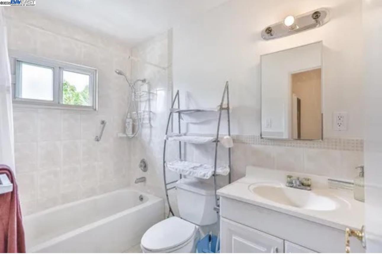 Detail Gallery Image 24 of 43 For 917 Mills Ave, San Bruno,  CA 94066-3179 - – Beds | – Baths