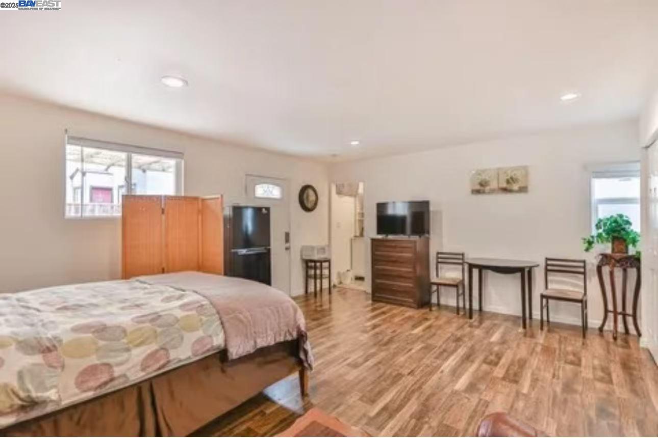 Detail Gallery Image 34 of 43 For 917 Mills Ave, San Bruno,  CA 94066-3179 - – Beds | – Baths