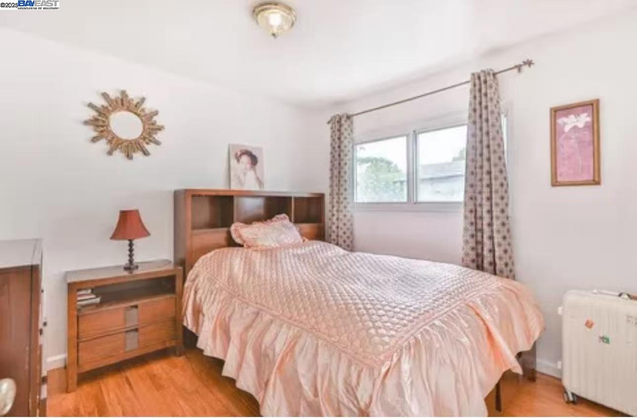 Detail Gallery Image 10 of 43 For 917 Mills Ave, San Bruno,  CA 94066-3179 - – Beds | – Baths