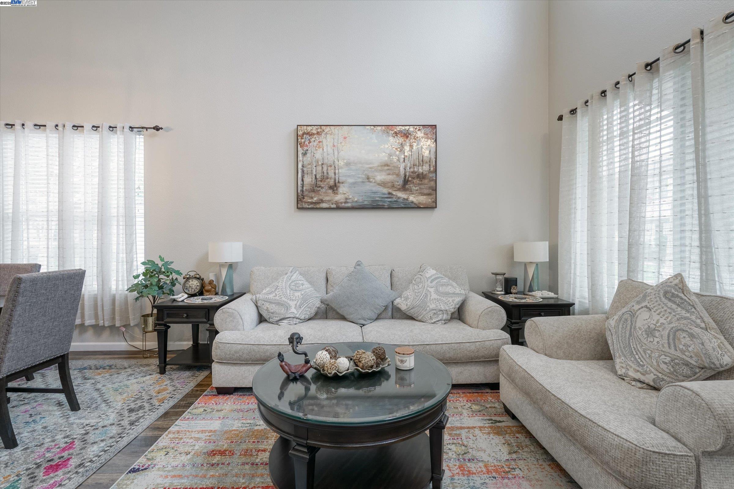 Detail Gallery Image 6 of 60 For 5884 Cedarwood Cmn, Livermore,  CA 94550 - 4 Beds | 2/1 Baths