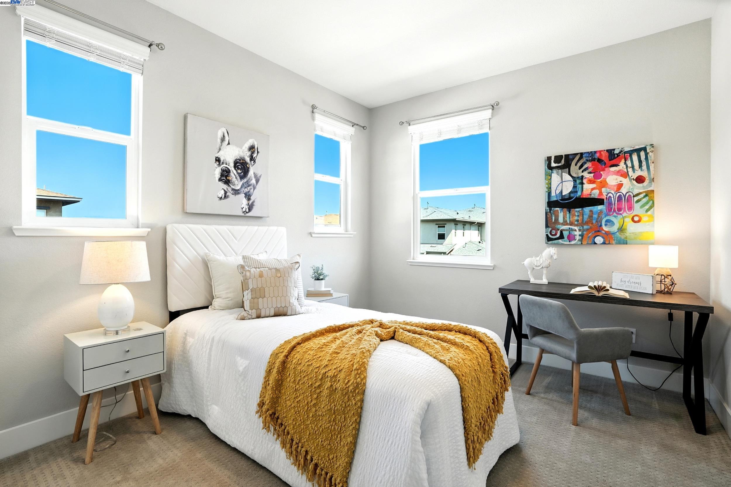 Detail Gallery Image 27 of 37 For 477 Mitchell Ave, Alameda,  CA 94501 - 3 Beds | 2/1 Baths