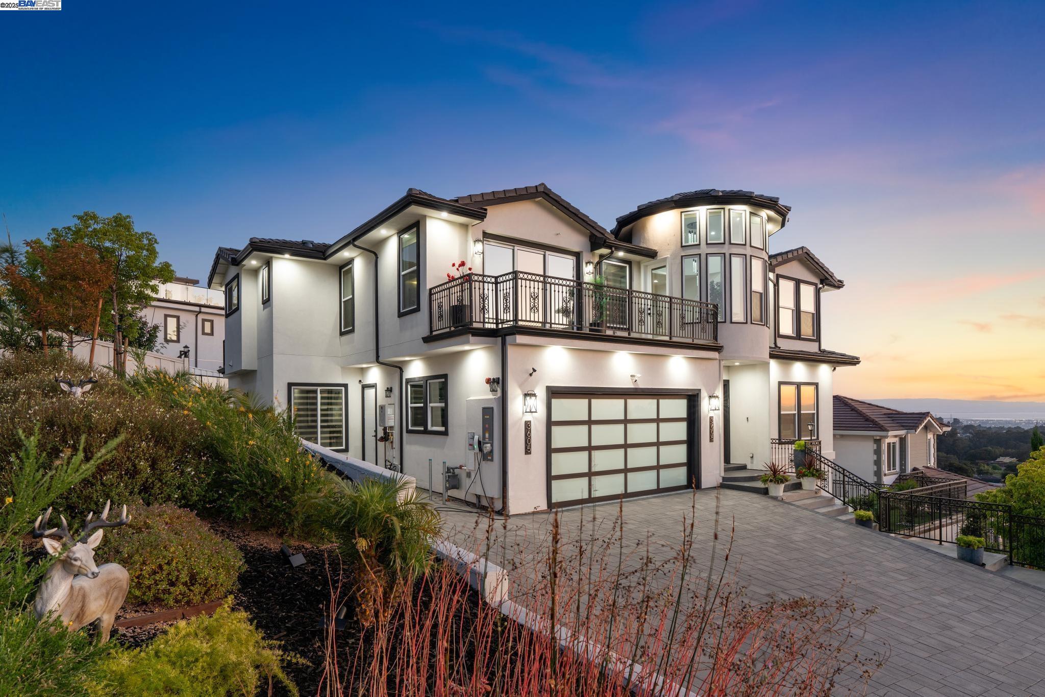 Detail Gallery Image 2 of 60 For 3606 Sarita St, Hayward,  CA 94542 - 4 Beds | 4 Baths