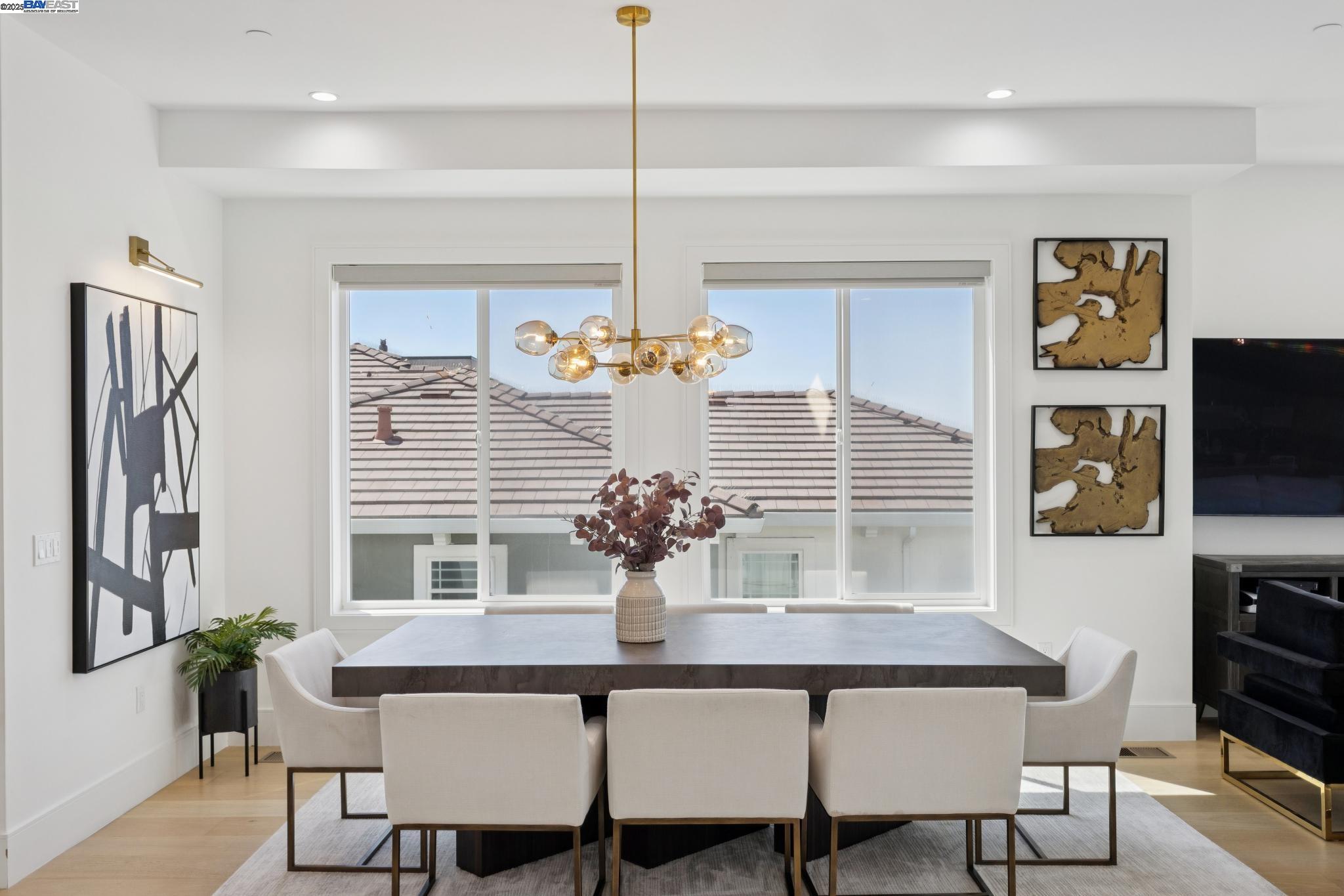 Detail Gallery Image 14 of 60 For 3606 Sarita St, Hayward,  CA 94542 - 4 Beds | 4 Baths