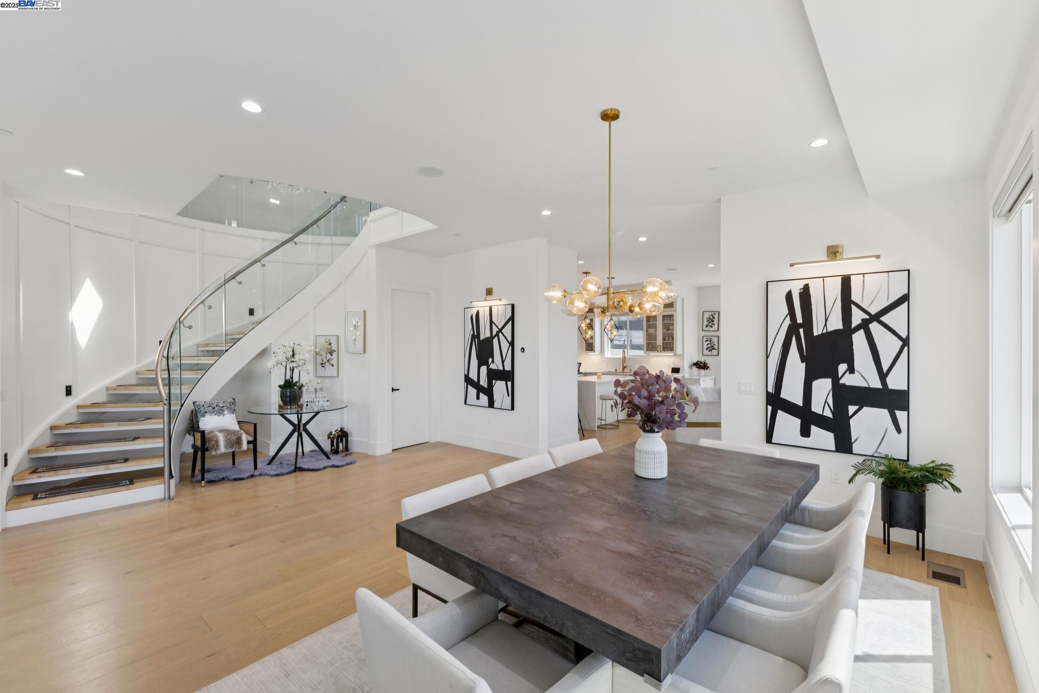 Detail Gallery Image 16 of 60 For 3606 Sarita St, Hayward,  CA 94542 - 4 Beds | 4 Baths