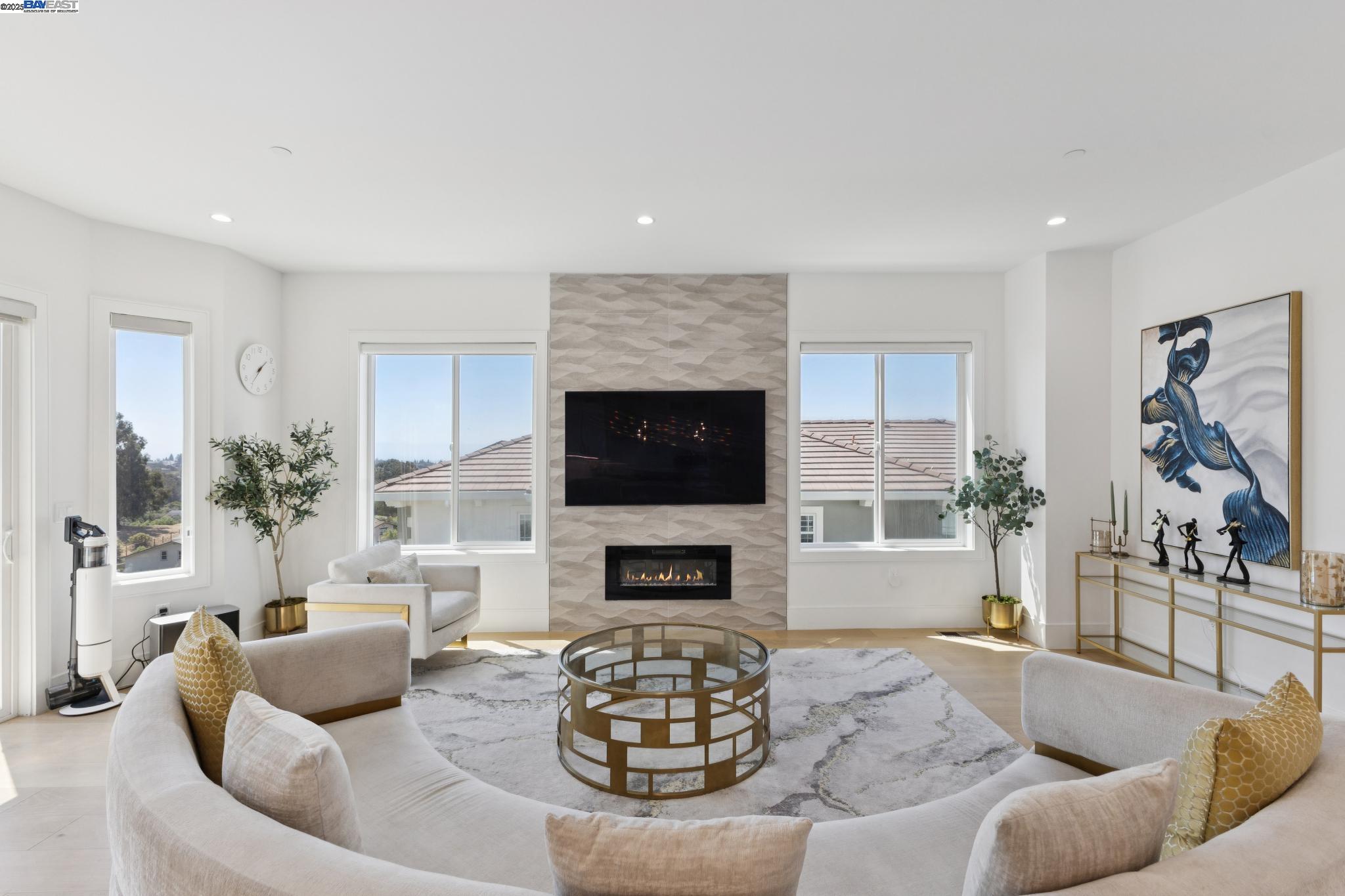 Detail Gallery Image 21 of 60 For 3606 Sarita St, Hayward,  CA 94542 - 4 Beds | 4 Baths