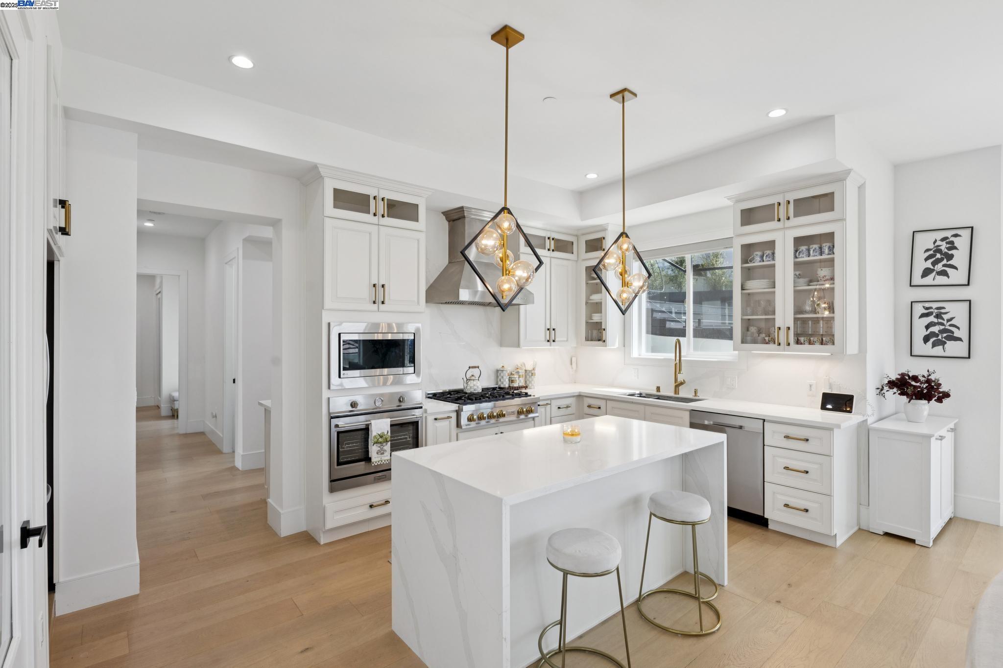 Detail Gallery Image 23 of 60 For 3606 Sarita St, Hayward,  CA 94542 - 4 Beds | 4 Baths