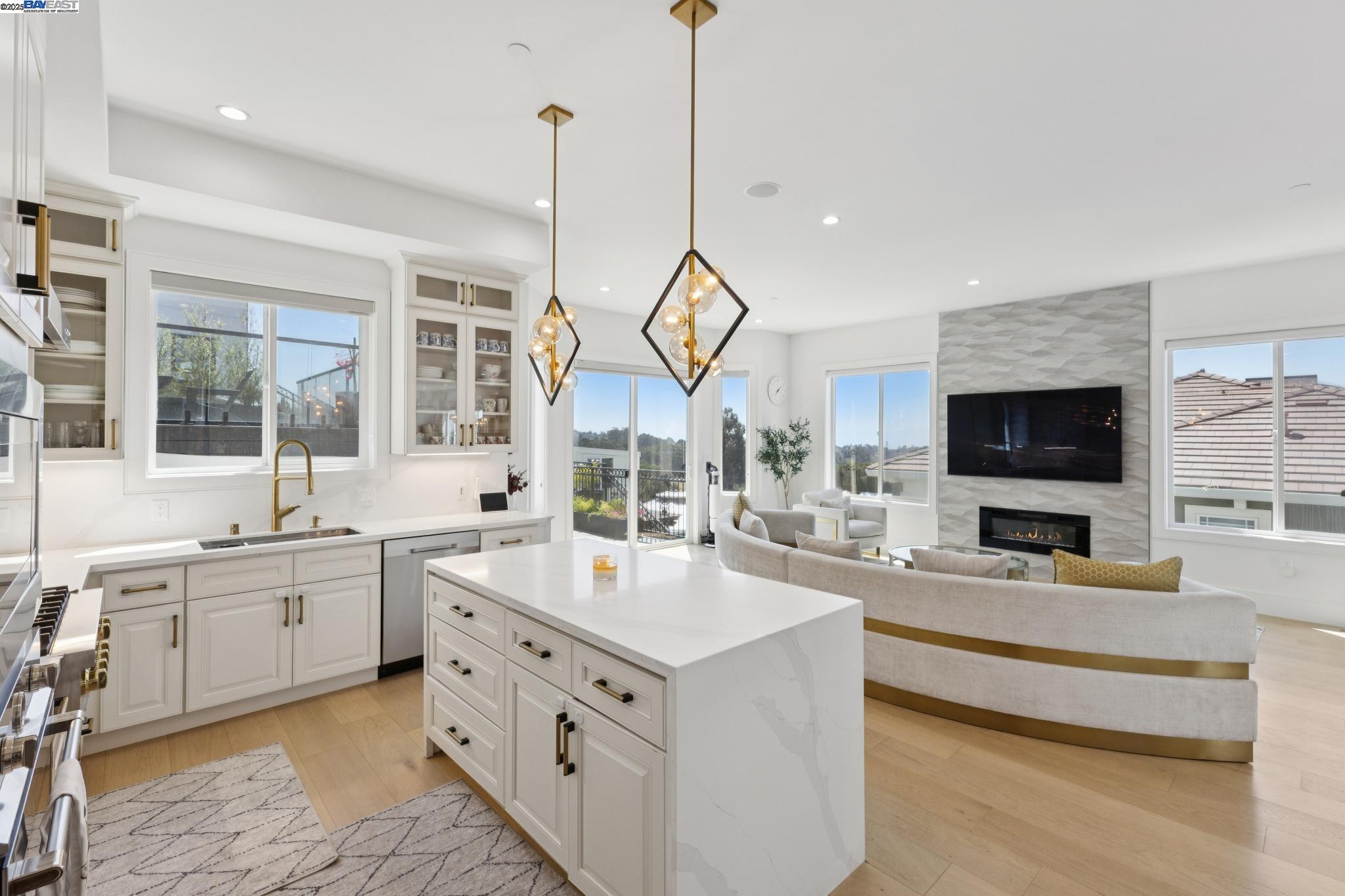Detail Gallery Image 24 of 60 For 3606 Sarita St, Hayward,  CA 94542 - 4 Beds | 4 Baths