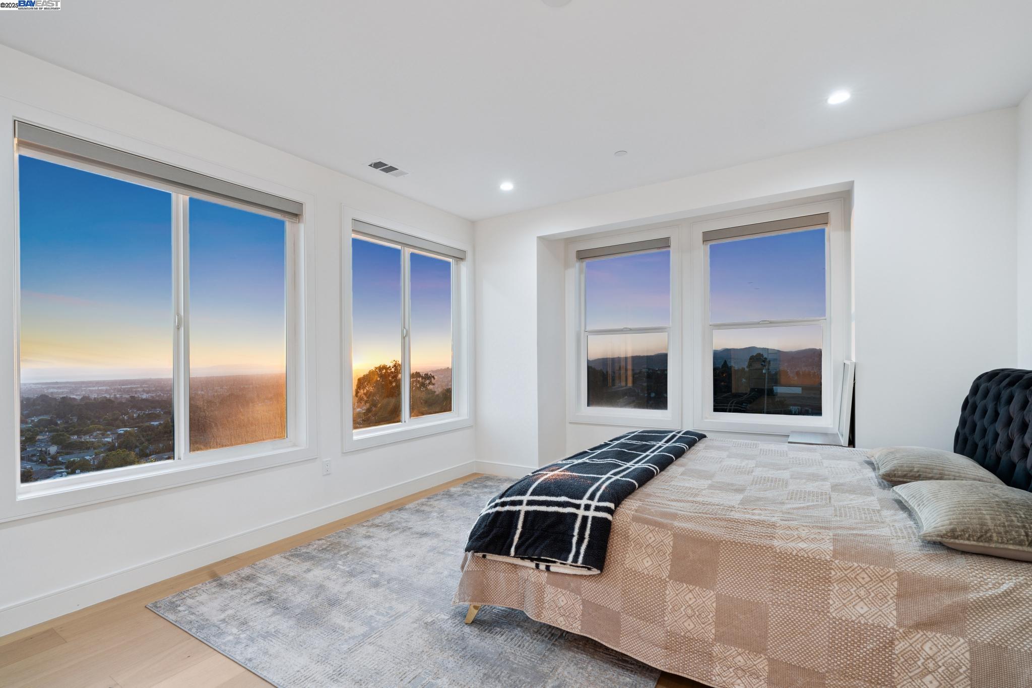 Detail Gallery Image 42 of 60 For 3606 Sarita St, Hayward,  CA 94542 - 4 Beds | 4 Baths