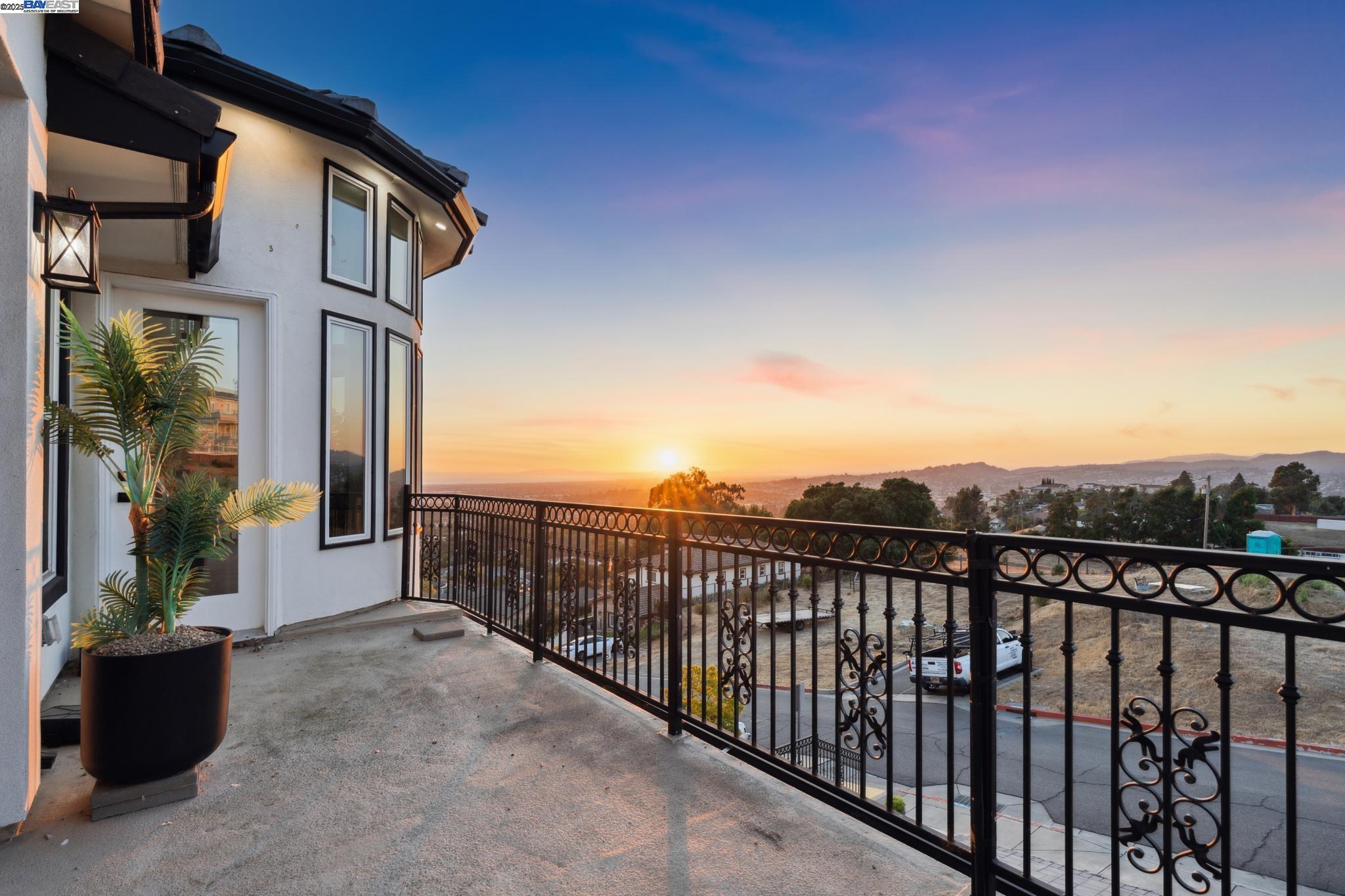 Detail Gallery Image 50 of 60 For 3606 Sarita St, Hayward,  CA 94542 - 4 Beds | 4 Baths