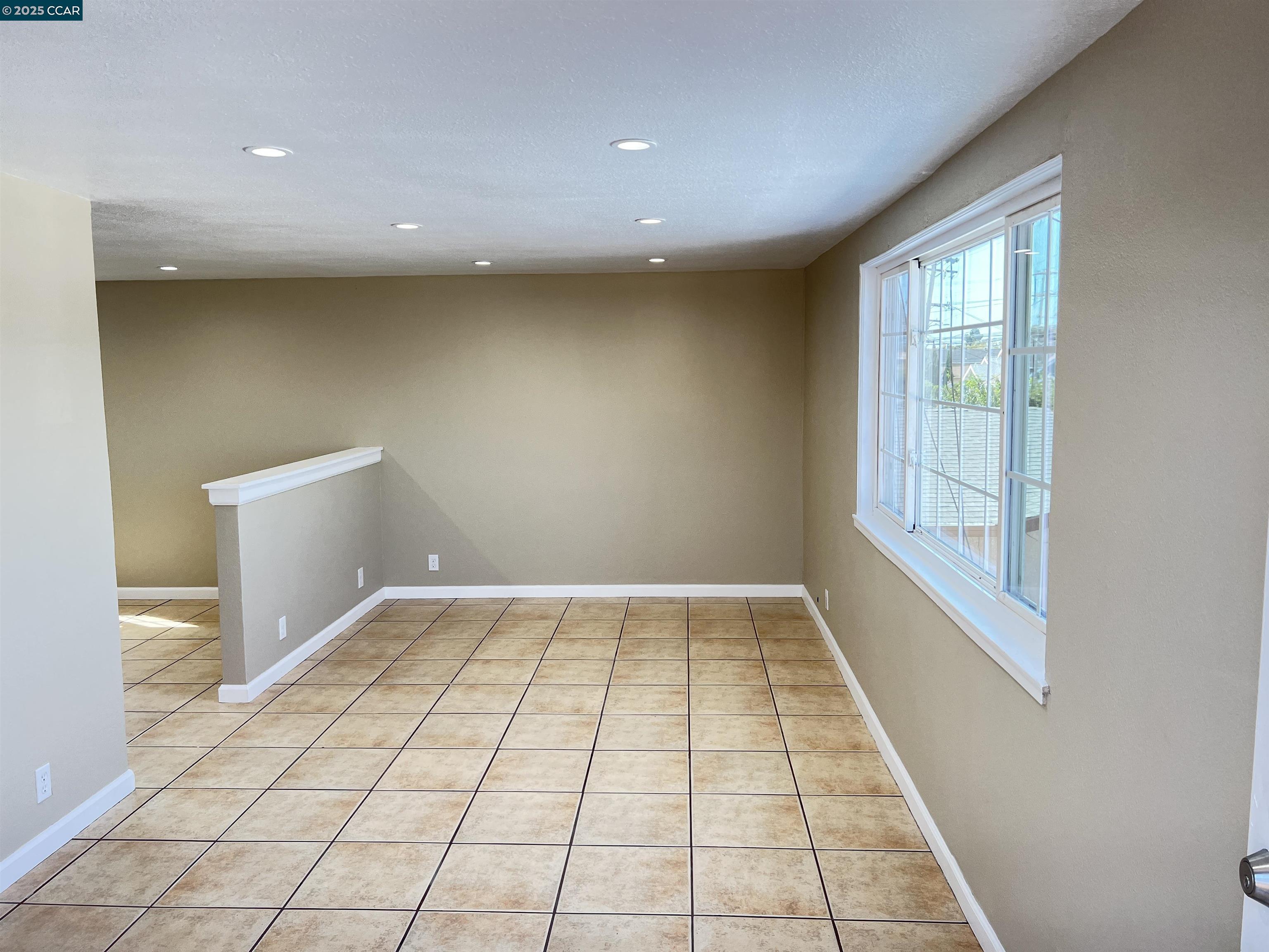 Detail Gallery Image 11 of 26 For 632 9th St, Richmond,  CA 94801 - – Beds | – Baths