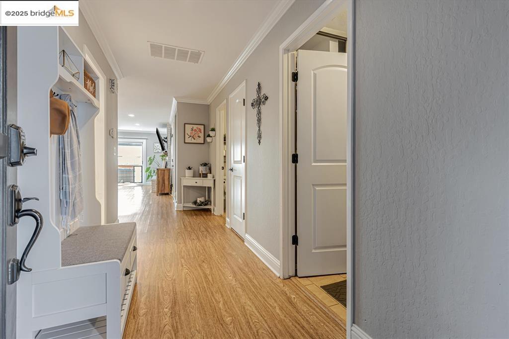 Detail Gallery Image 2 of 31 For 2025 Sand Point Rd, Discovery Bay,  CA 94505 - 2 Beds | 2/1 Baths