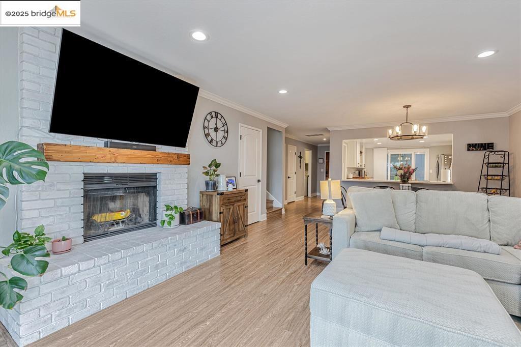 Detail Gallery Image 12 of 31 For 2025 Sand Point Rd, Discovery Bay,  CA 94505 - 2 Beds | 2/1 Baths