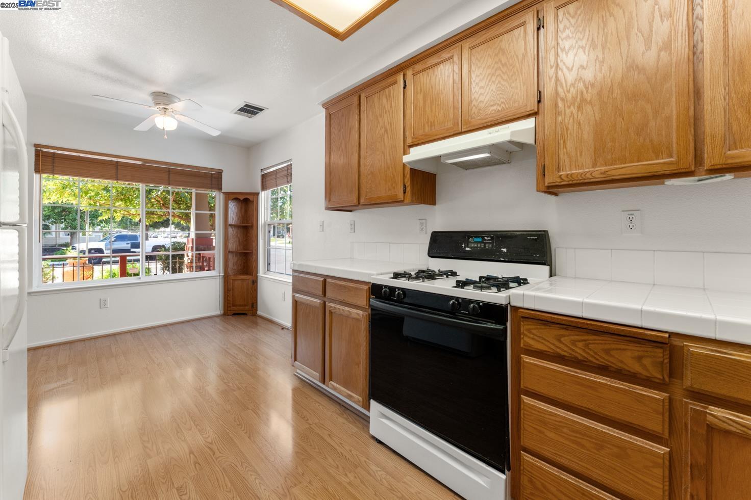 Detail Gallery Image 14 of 45 For 2092 Heartland Circle, Brentwood,  CA 94513 - 3 Beds | 2 Baths