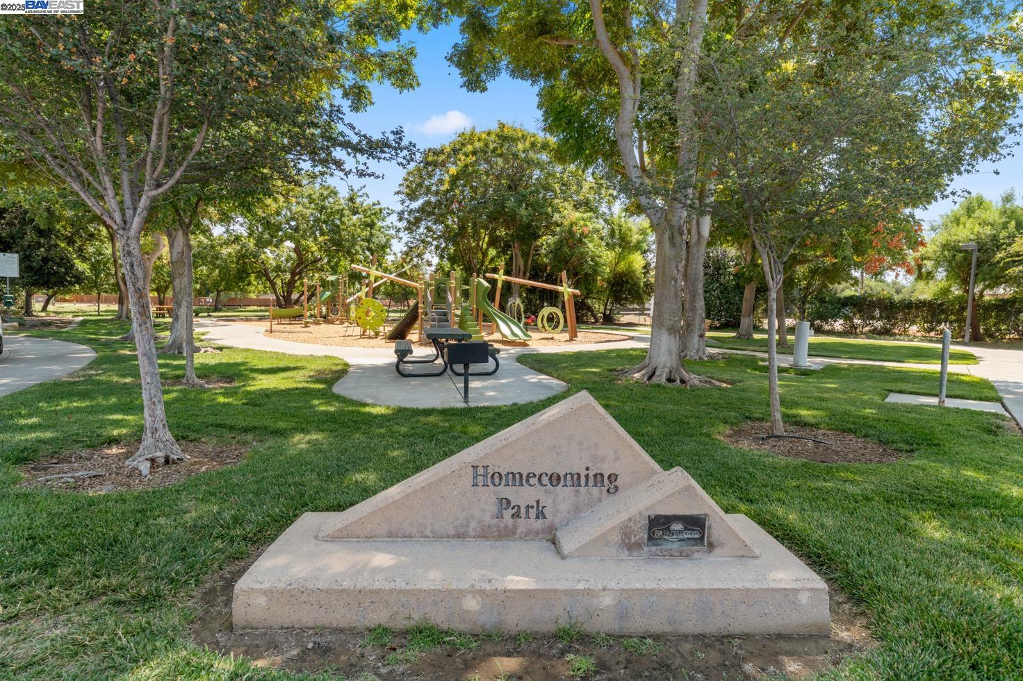 Detail Gallery Image 42 of 45 For 2092 Heartland Circle, Brentwood,  CA 94513 - 3 Beds | 2 Baths