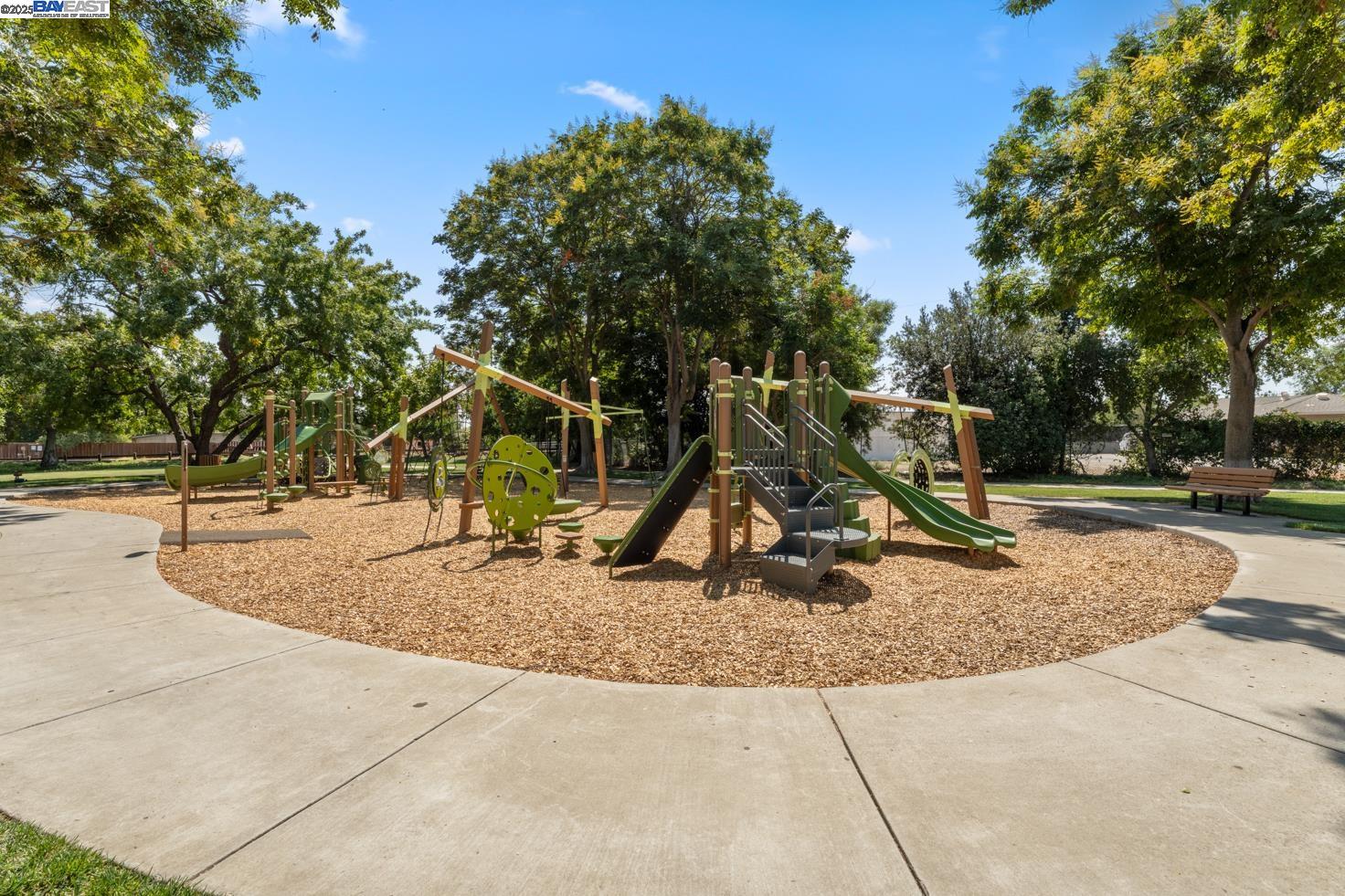 Detail Gallery Image 43 of 45 For 2092 Heartland Circle, Brentwood,  CA 94513 - 3 Beds | 2 Baths